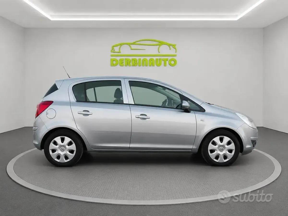Usata Opel Corsa Club 75 CV (55 kW) 2008 Grigio Utilitaria