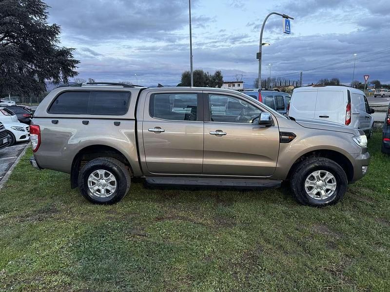 Usata Ford Ranger XLT 170 CV (125 kW) 2020 Beige Pick-up