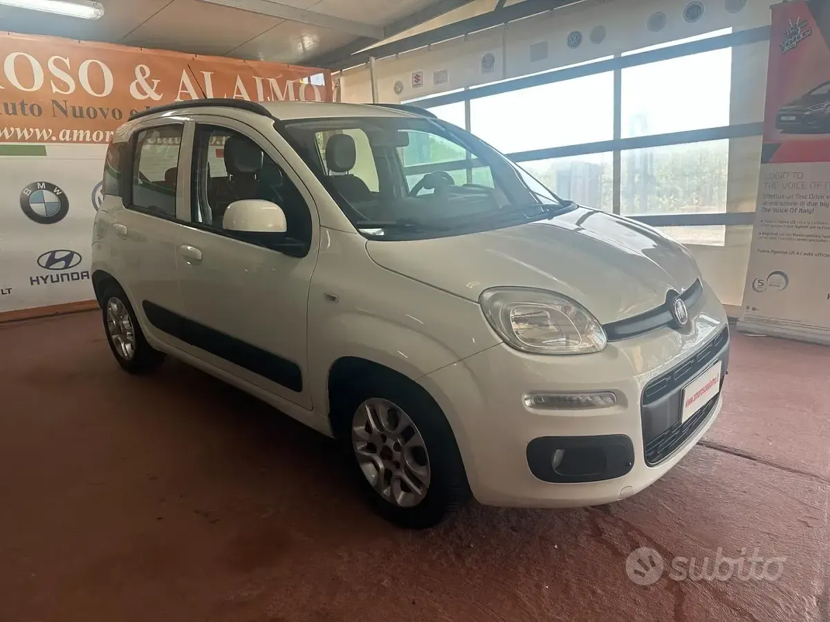 Usata Fiat Panda Lounge 80 CV (58 kW) 2017 Bianco Utilitaria