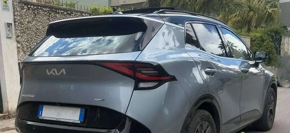 Usata Kia Sportage GT-Line 179 CV (131 kW) 2023 Blu/azzurro SUV