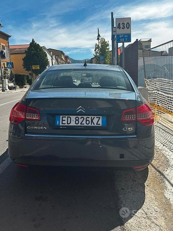 Usata Citroën C5 140 CV (102 kW) 2010 Grigio Berlina