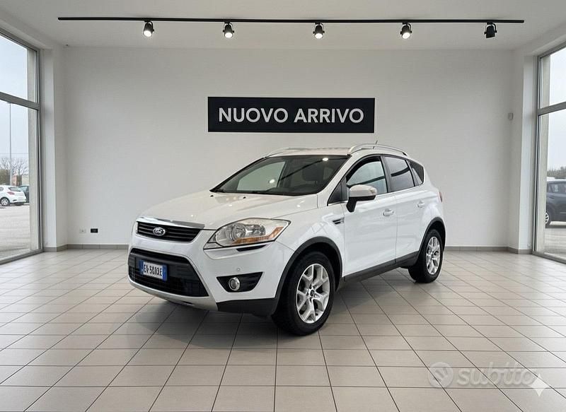 Usata Ford Kuga Titanium 140 CV (102 kW) 2012 Bianco SUV