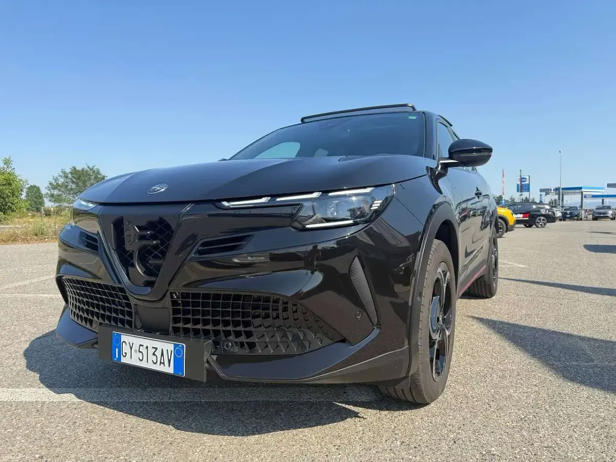 Usata Alfa Romeo GT Junior Edizione Speciale 136 CV (100 kW) 2025 Nero SUV