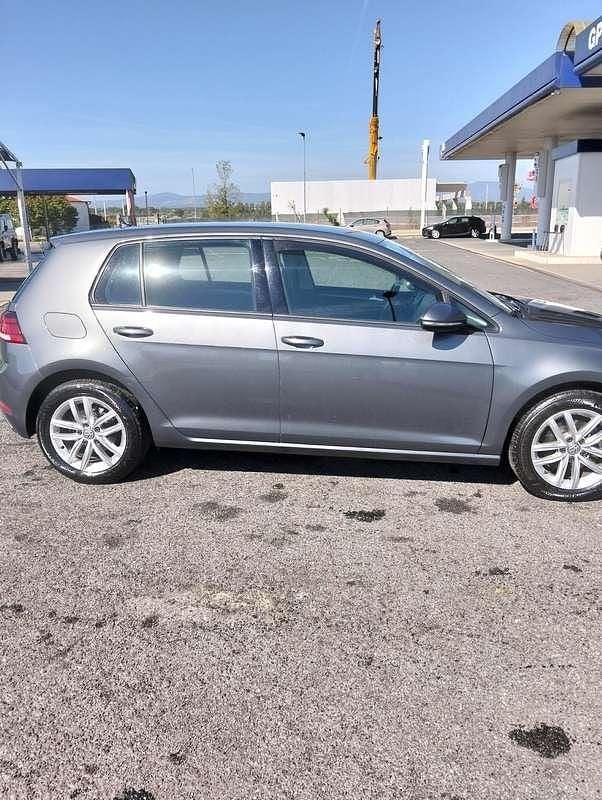 Usata VW Golf VII Highline 116 CV (85 kW) 2018 Berlina