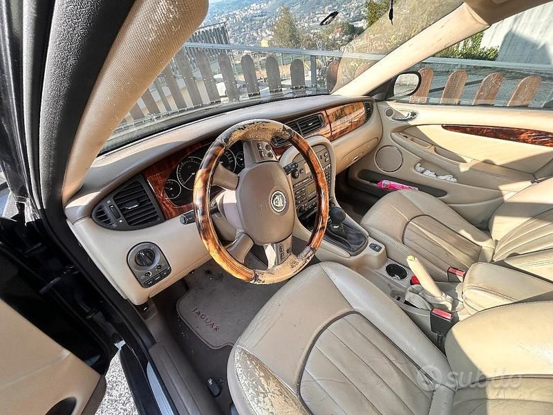 Usata Jaguar X-type 2007 Nero Berlina