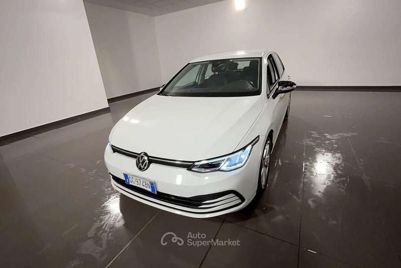 Usata VW Golf VIII Life 117 CV (86 kW) 2020 Bianco Berlina
