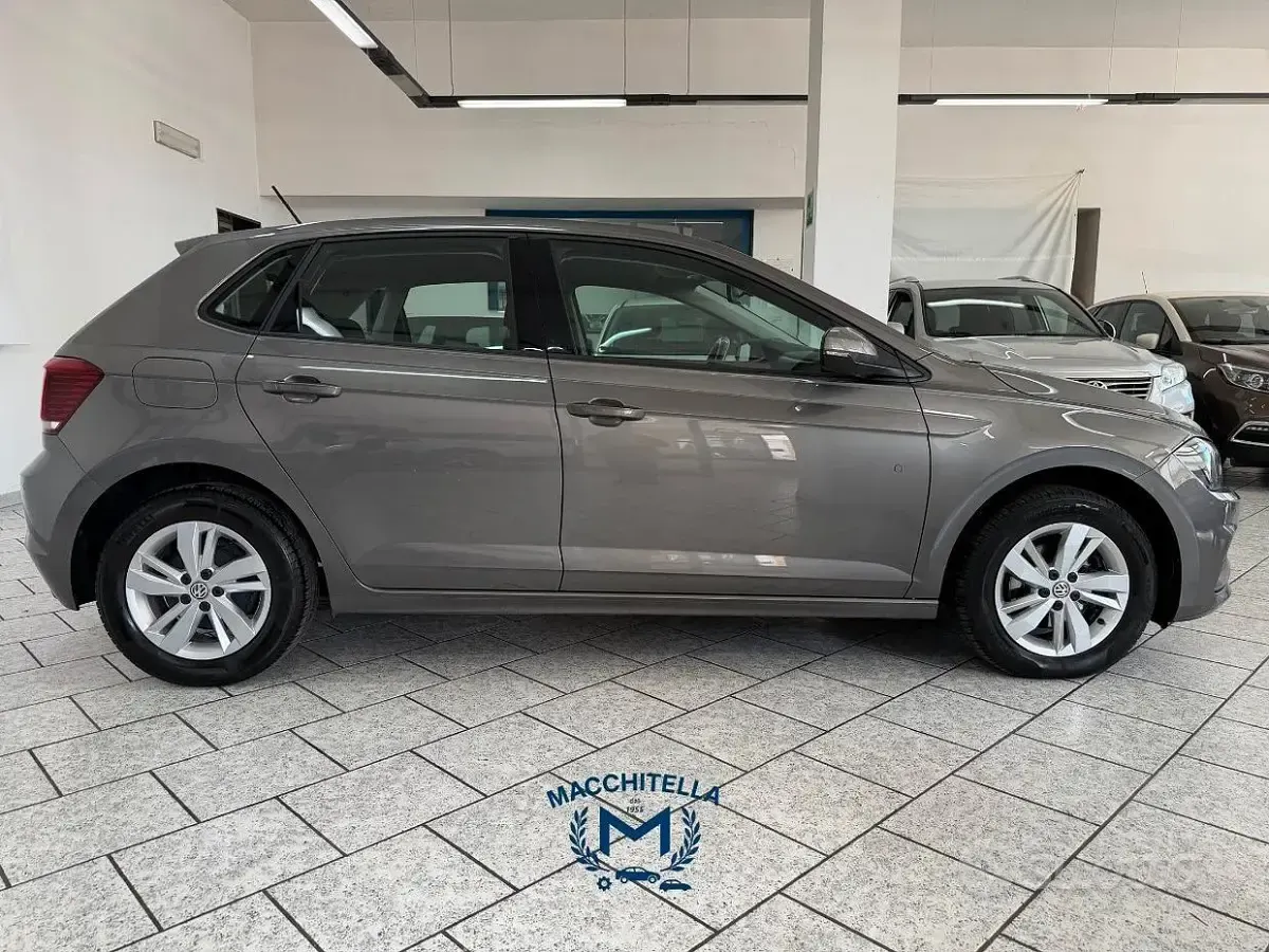 Usata VW Polo Comfortline 95 CV (69 kW) 2020 Grigio Utilitaria