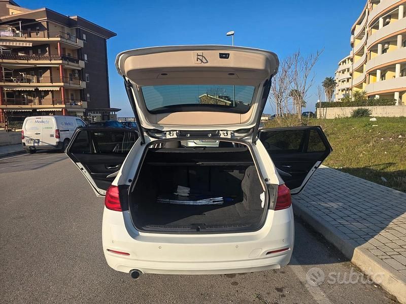 Usata BMW 316 116 CV (85 kW) 2018 Bianco Station wagon
