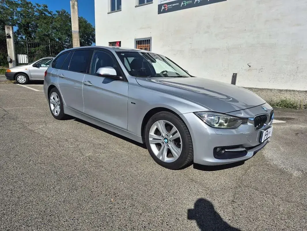 Usata BMW 316 Sport Line 116 CV (85 kW) 2015 Station wagon