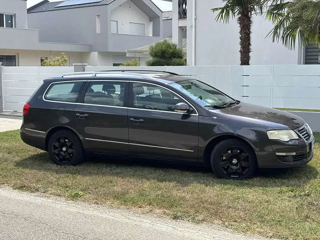 Usata VW Passat Comfortline 105 CV (77 kW) 2006 Station wagon