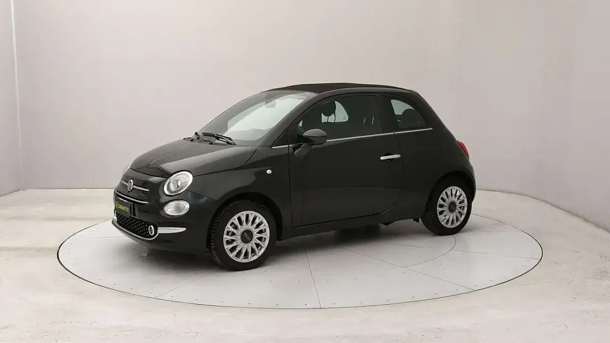 Usata Fiat 500C Dolcevita 69 CV (50 kW) 2024 Nero Cabrio