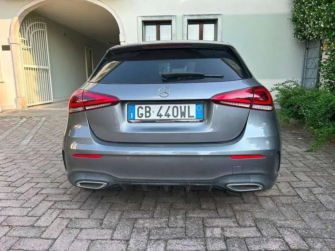 Usata Mercedes A250 224 CV (164 kW) 2020 Grigio Berlina
