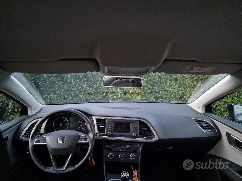 Usata Seat Leon Style 116 CV (85 kW) 2019 Berlina
