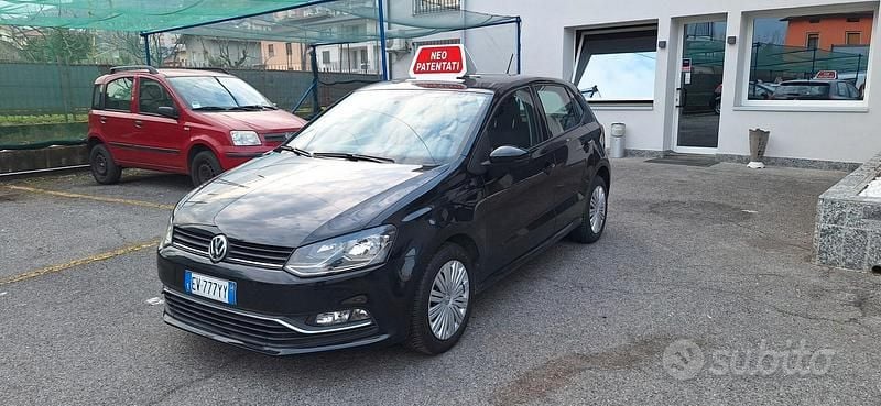 Usata VW Polo Comfortline 75 CV (55 kW) 2014 Nero Berlina