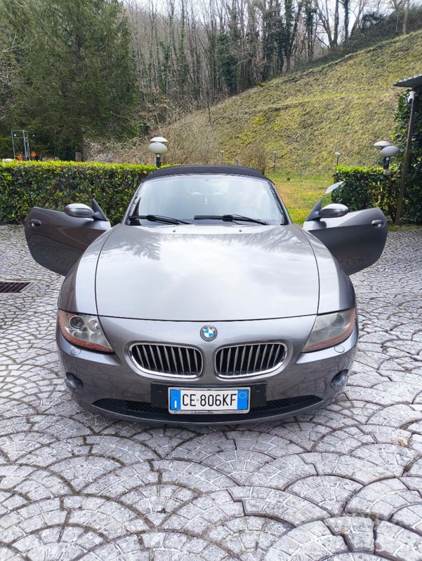 Usata BMW Z4 231 CV (169 kW) 2003 Grigio Cabrio