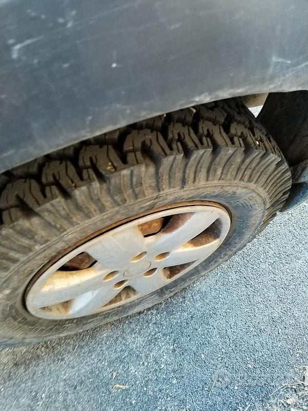 Usata Daihatsu Terios 86 CV (63 kW) 2005 SUV