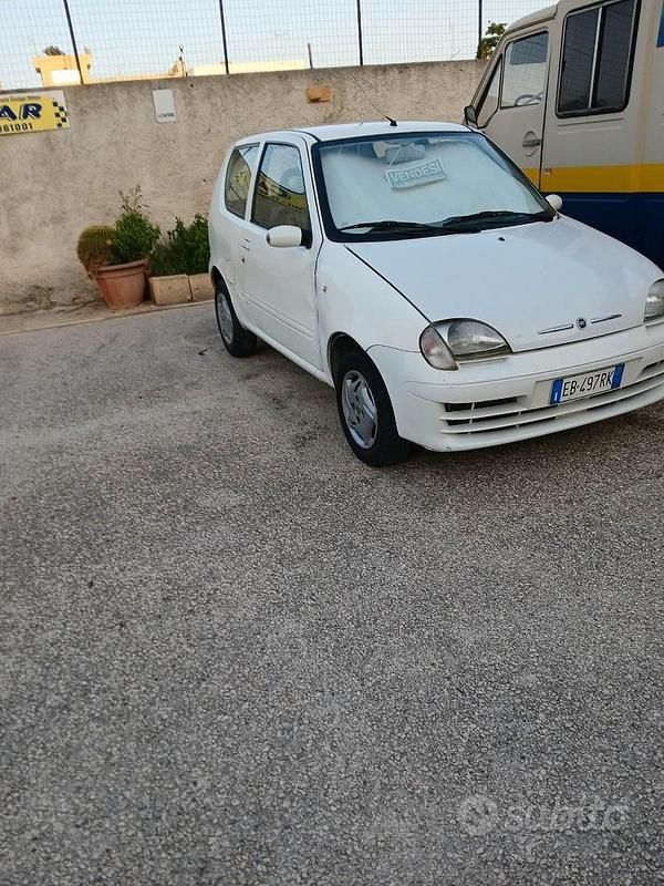 Usata Fiat 600 54 CV (39 kW) 2010 Bianco Utilitaria