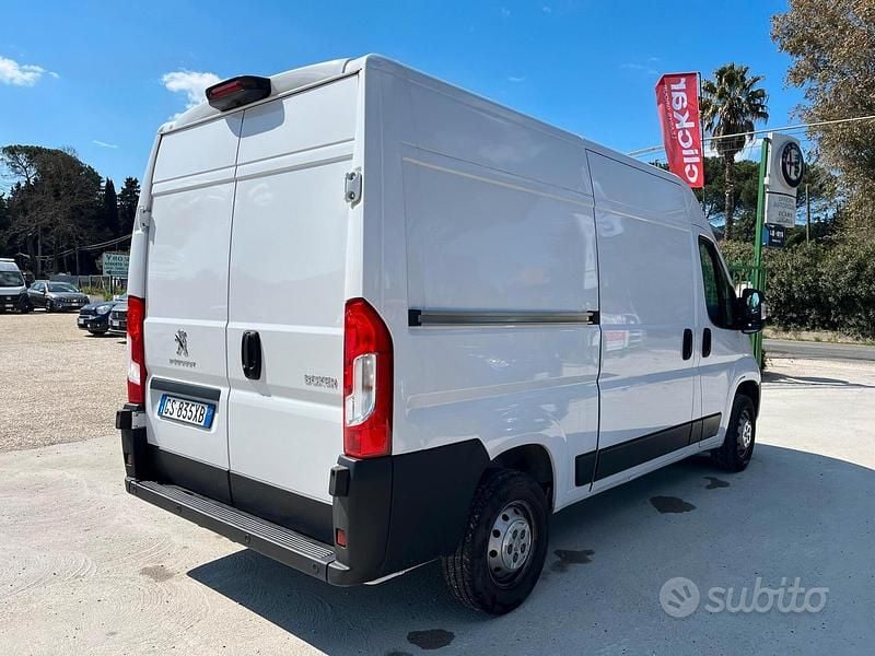 Usata Peugeot Boxer 120 CV (88 kW) 2024 Bianco Furgone