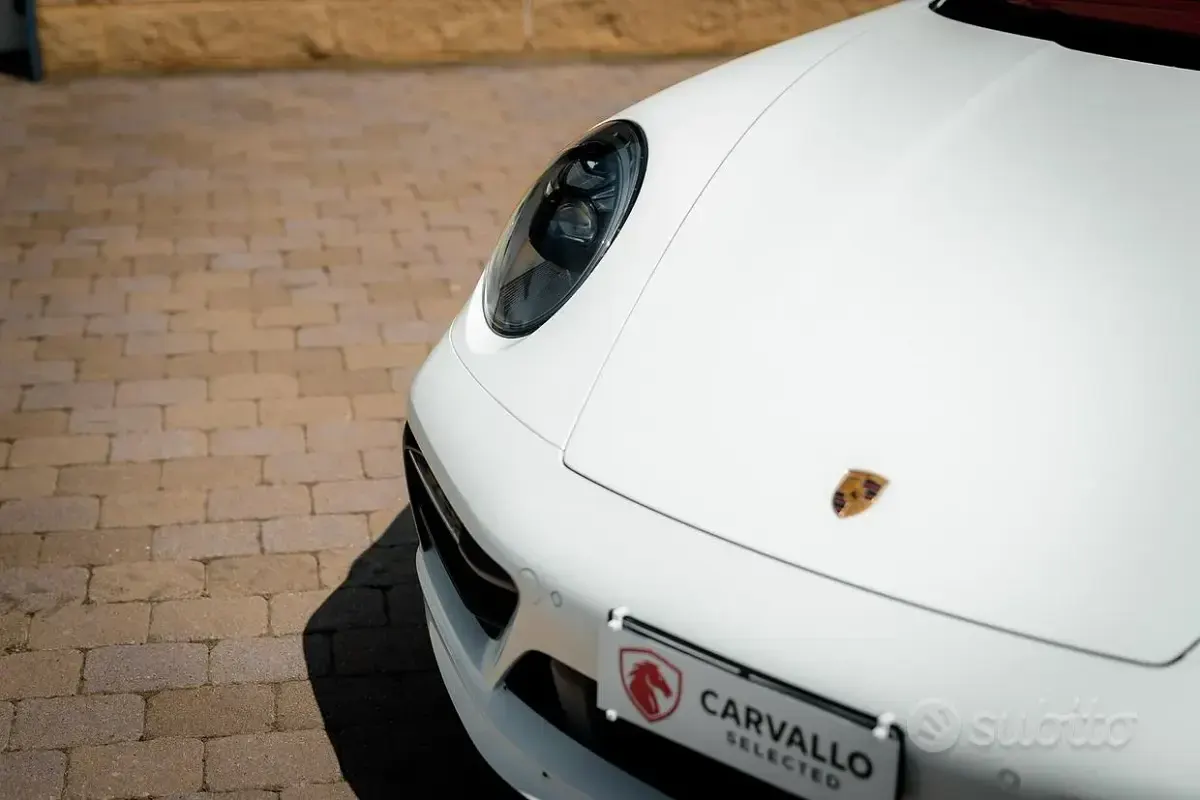 Usata Porsche 911 Targa 4S 450 CV (330 kW) 2023 Bianco Cabrio