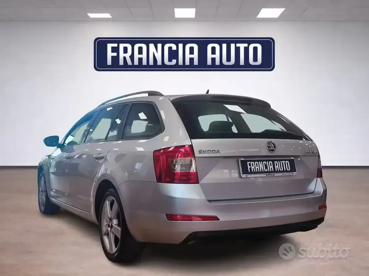 Usata Skoda Octavia 150 CV (110 kW) 2014 Grigio Station wagon