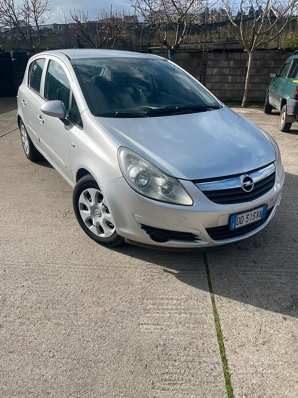 Usata Opel Corsa 2006 Grigio Utilitaria