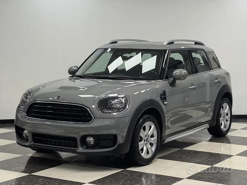 Grigio Usata 2018 Mini Cooper Countryman Hype SUV | 17.990 € (Ottimo prezzo) - Immagine 1/4