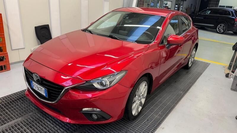 Rosso Usata 2016 Mazda 3 Exceed Tre volumi | 9400 € (Buon prezzo) - Immagine 1/4