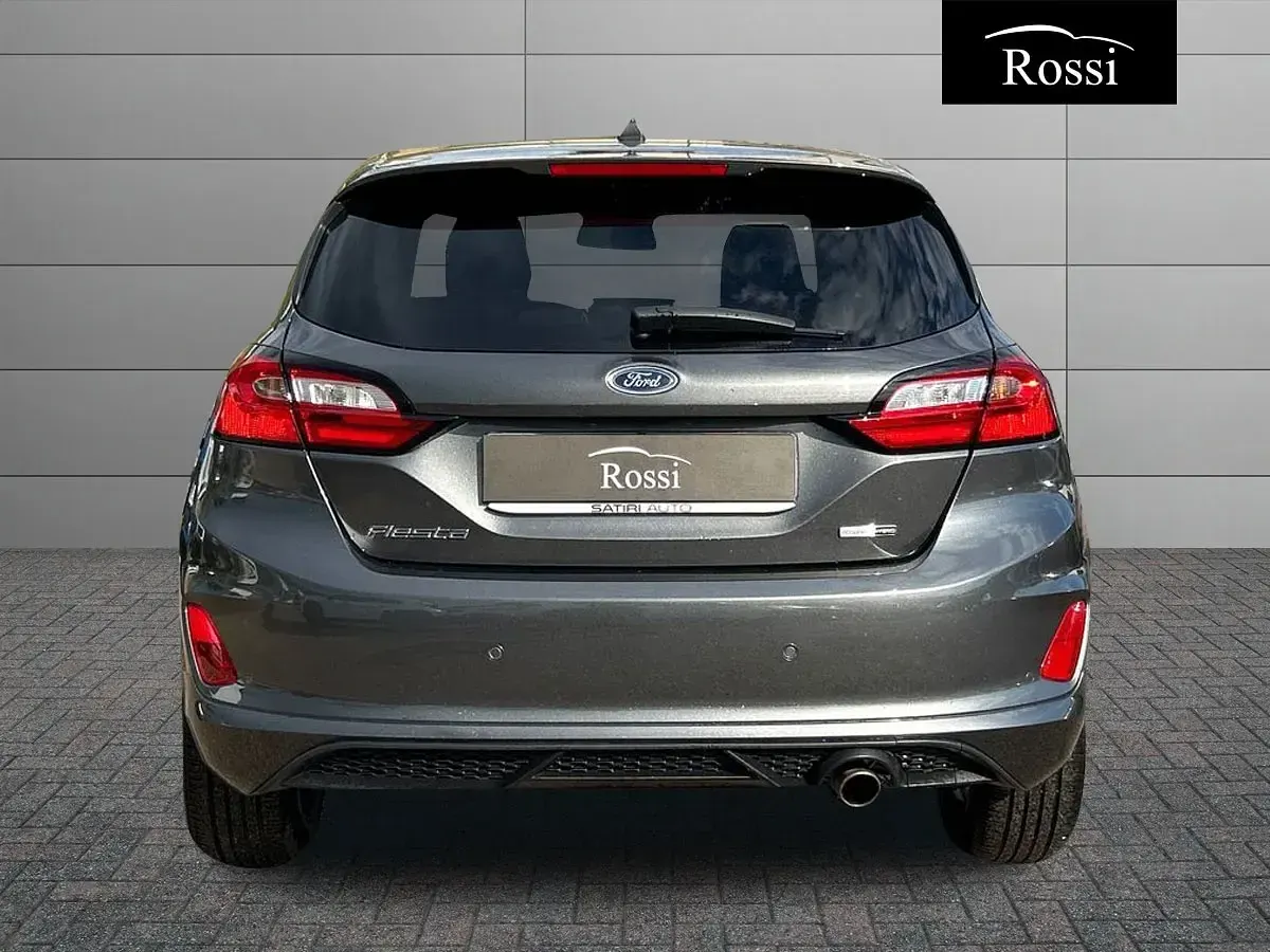 Second-hand Ford Fiesta ST-Line 125 CP (91 kW) 2022 Alb Hatchback