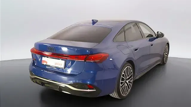 Usata Audi A5 Ambiente 204 CV (150 kW) 2025 Blu ascari Berlina