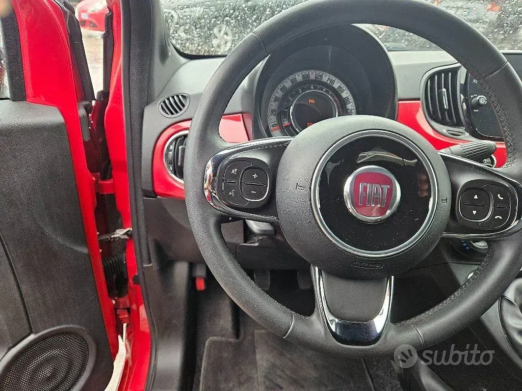 Usata Fiat 500 Red 69 CV (50 kW) 2023 Rosso perlato Utilitaria