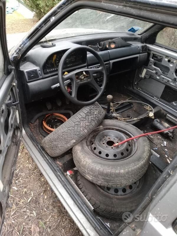 Usata 1990 Fiat Uno Due volumi | 500 € - Immagine 1/4