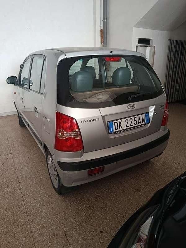 Usata Hyundai Atos Active 58 CV (42 kW) 2007 Grigio Utilitaria