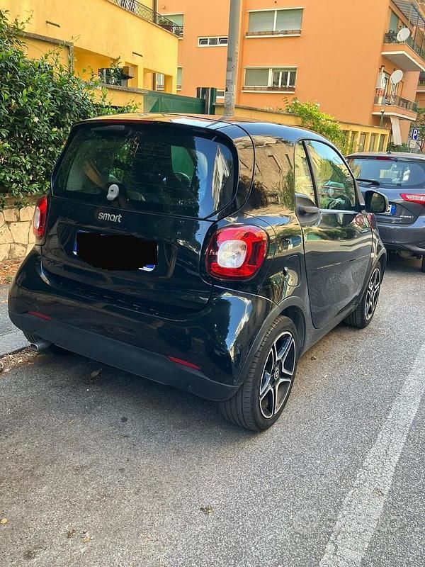 Usata Smart ForTwo Coupé 71 CV (52 kW) 2018 Nero Coupé