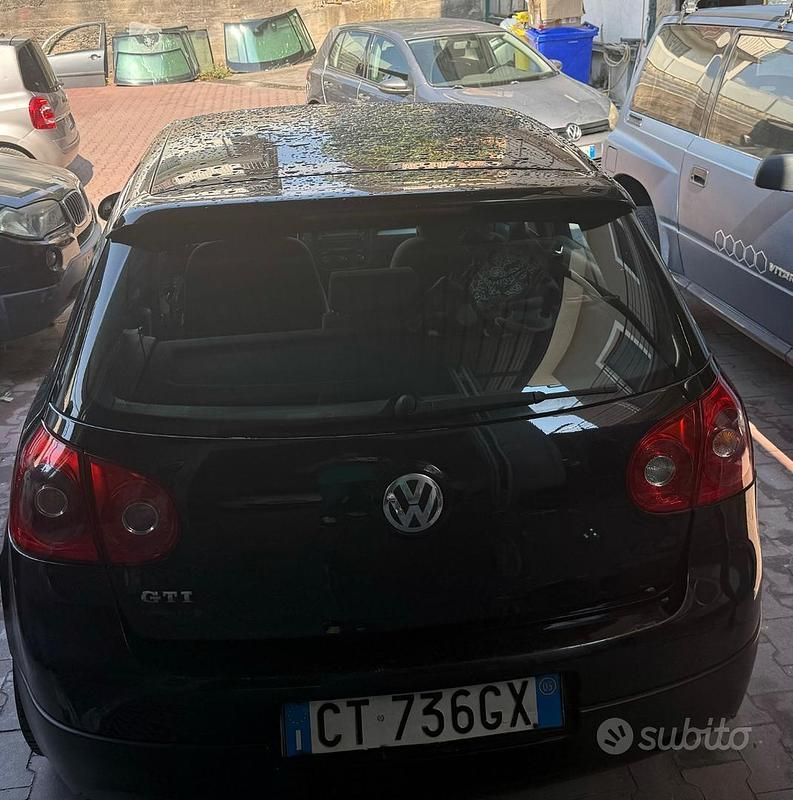 Usata VW Golf V GTI 150 CV (110 kW) 2005 Nero Utilitaria