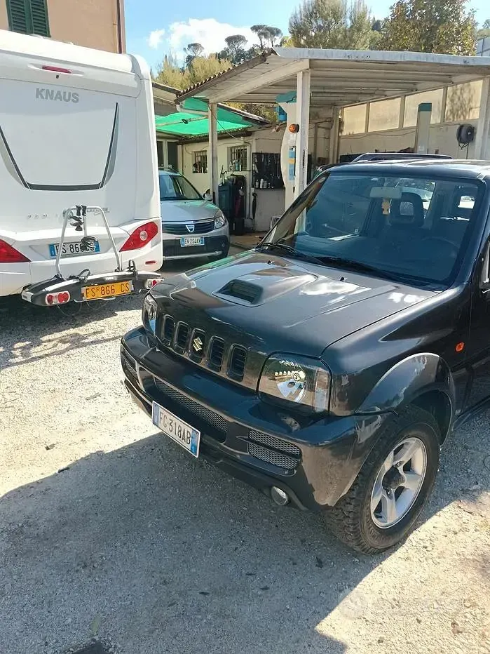 Usata Suzuki Jimny 85 CV (62 kW) 2009 SUV