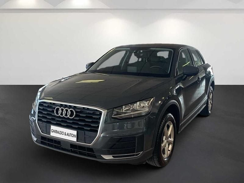 Begagnad Audi Q2 Ambiente 116 HK (85 kW) 2017 Grå SUV