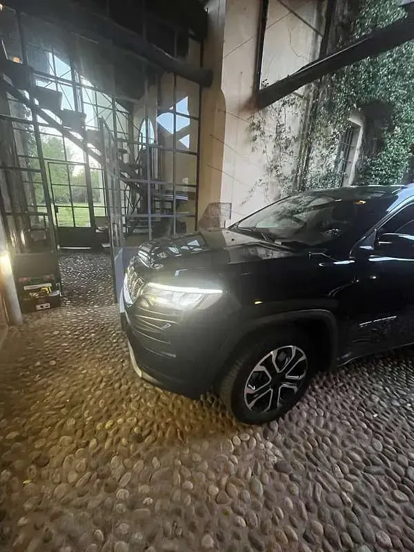 Usata Jeep Compass Limited 190 CV (139 kW) 2023 Nero SUV