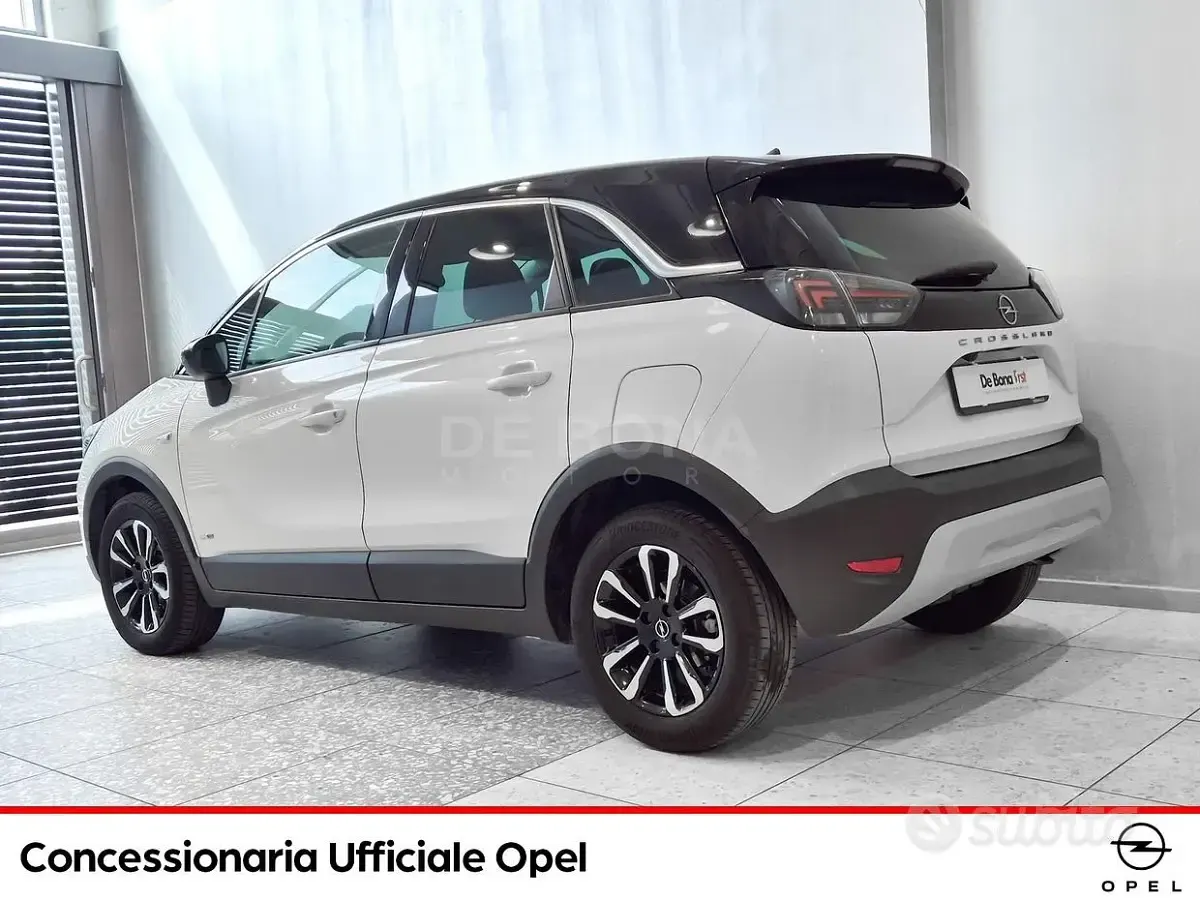 Begagnad Opel Crossland X Edition 110 HK (80 kW) 2022 Vit SUV