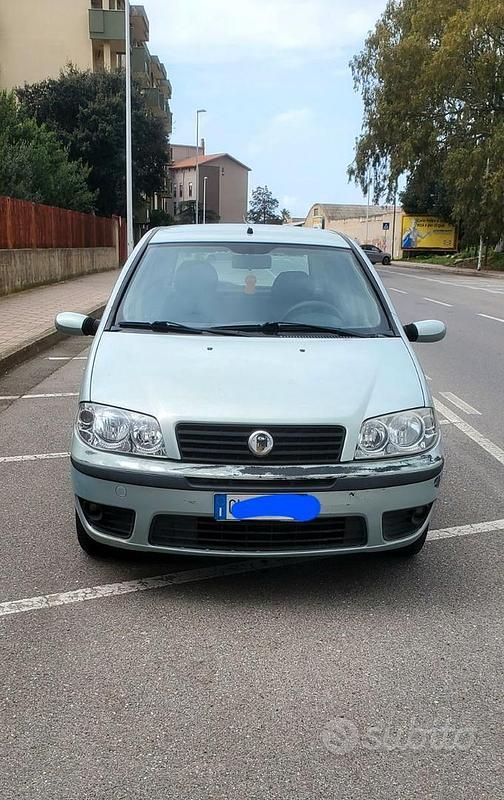 Usata Fiat Punto 2004 Utilitaria