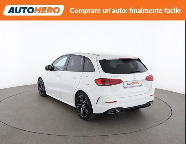 Usata Mercedes B180 Premium 115 CV (84 kW) 2022 Bianco Monovolume