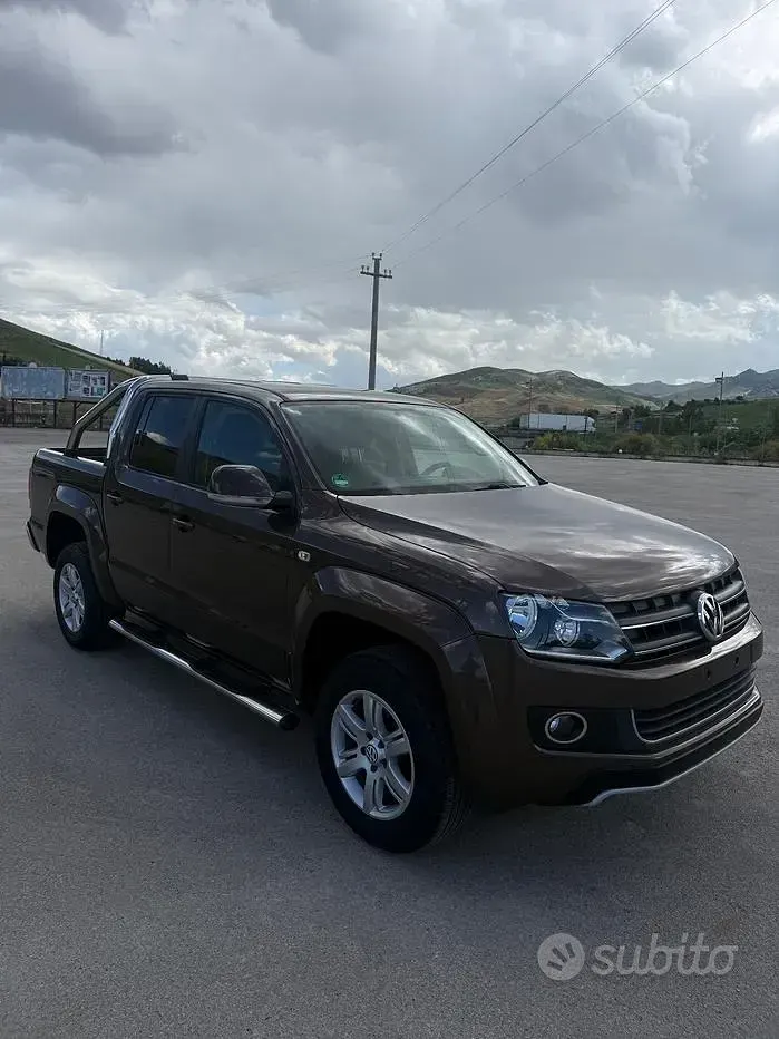 Usata VW Amarok 163 CV (119 kW) 2012 Marrone Pick-up