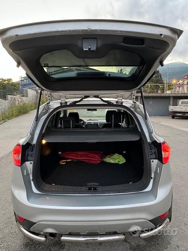 Usata Ford Kuga 136 CV (100 kW) 2010 Grigio SUV