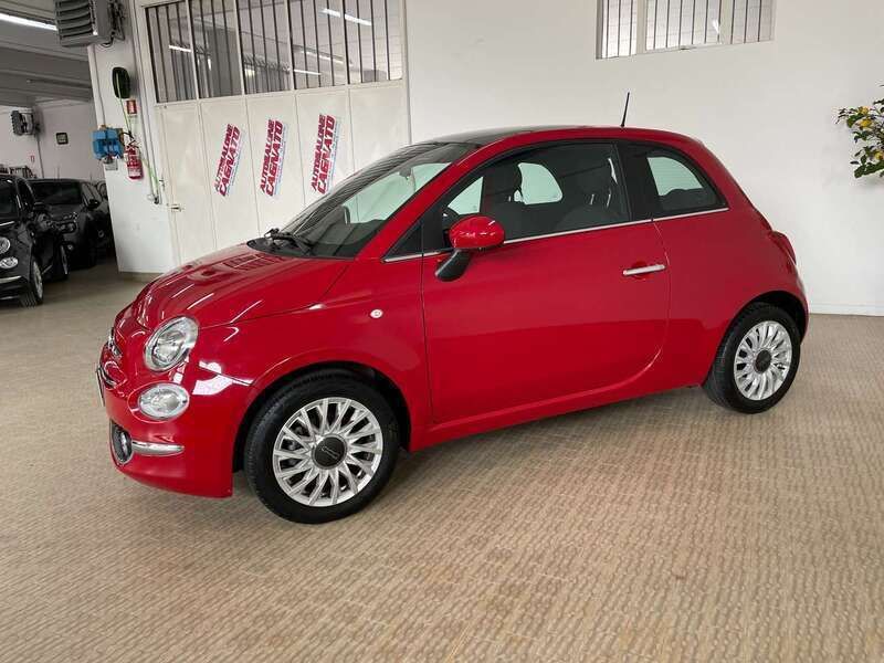 Rosso Usata 2024 Fiat 500 Dolcevita Due volumi | 15.900 € (Cara) - Immagine 1/4