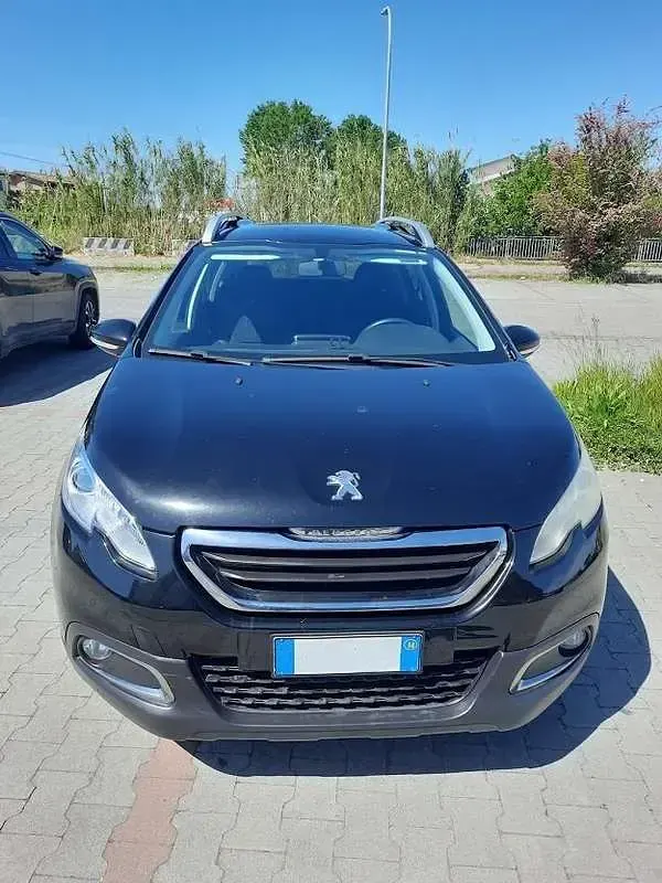 Usata Peugeot 2008 Active 92 CV (67 kW) 2014 Nero SUV