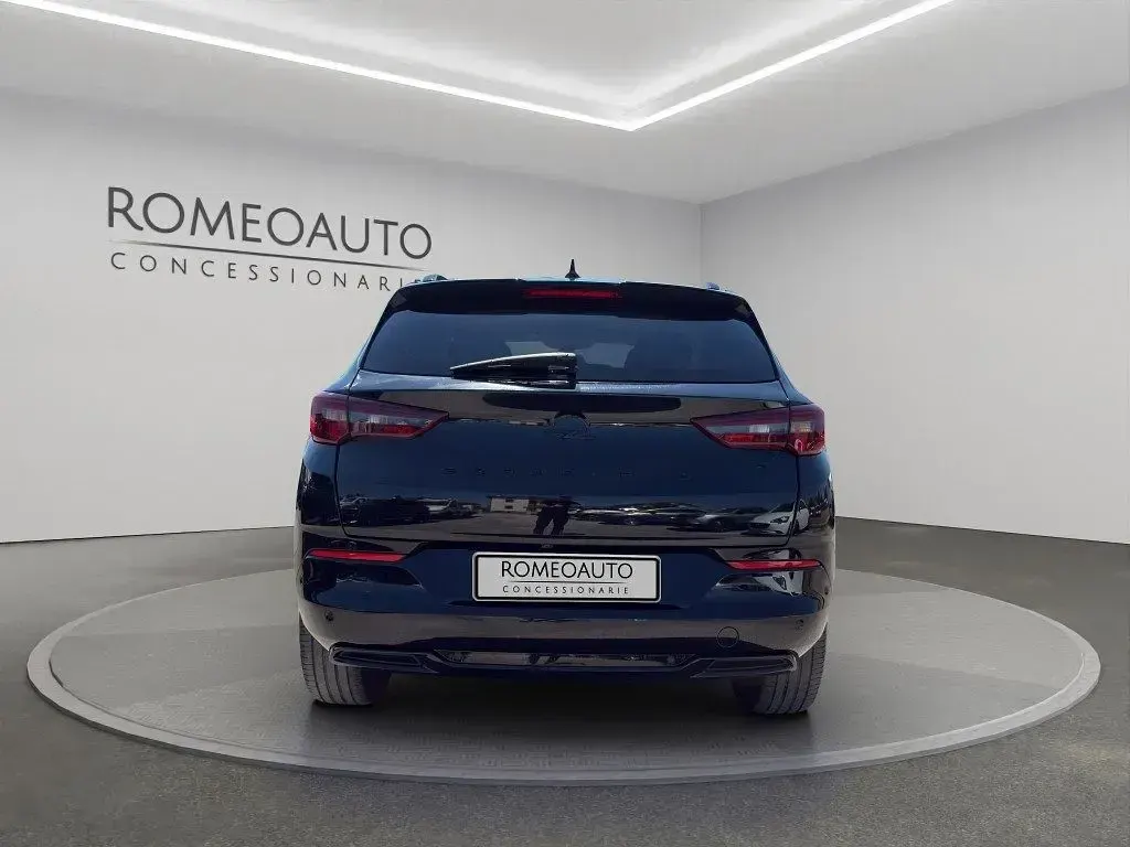 Usata Opel Grandland X Business Elegance 131 CV (96 kW) 2023 Nero SUV
