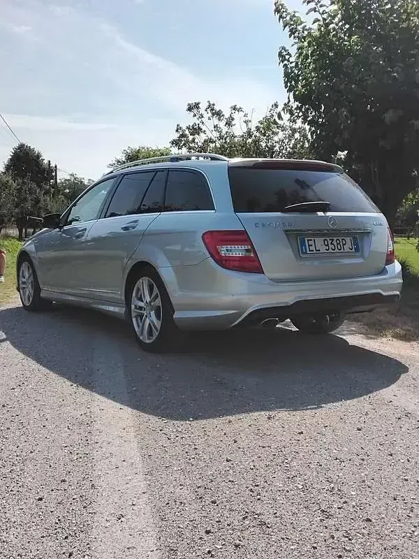 Usata Mercedes C250 Avantgarde 204 CV (150 kW) 2012 Grigio Station wagon