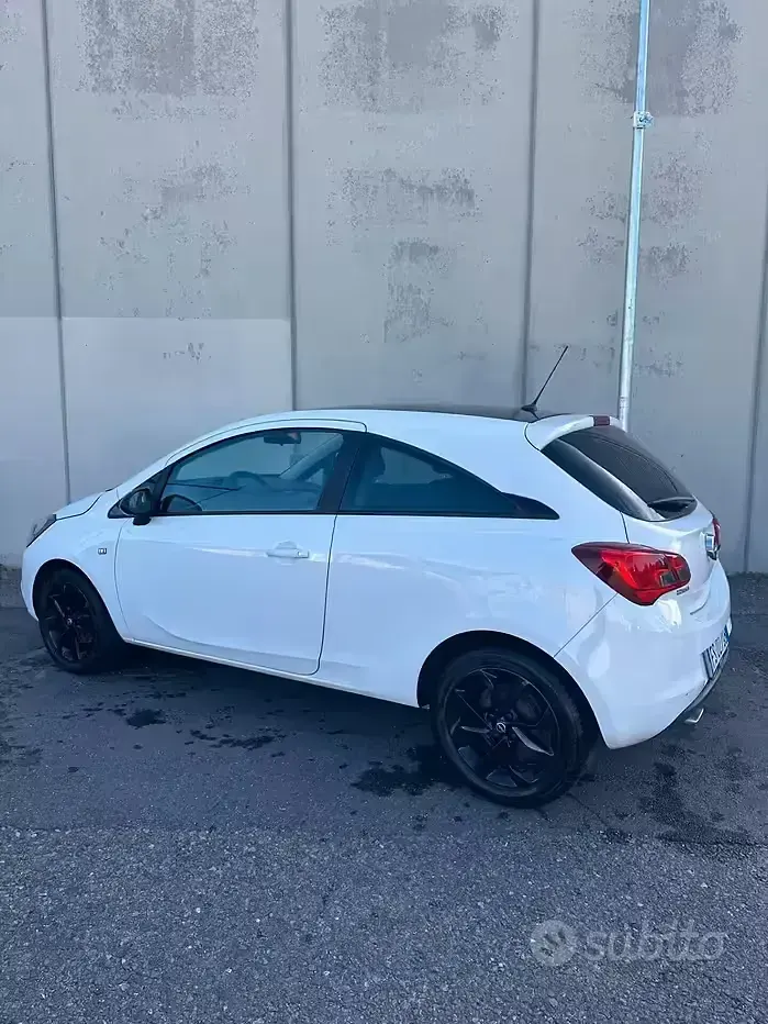 Usata Opel Corsa Edition 69 CV (50 kW) 2018 Bianco Utilitaria