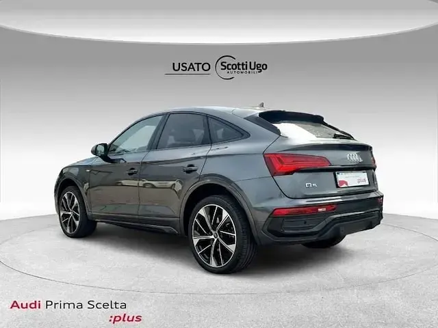 Usata Audi Q5 Sportback S-line plus 204 CV (150 kW) 2021 Grigio daytona perla SUV