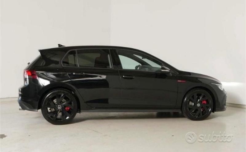 Usata VW Golf VIII GTI 245 CV (180 kW) 2024 Nero Berlina