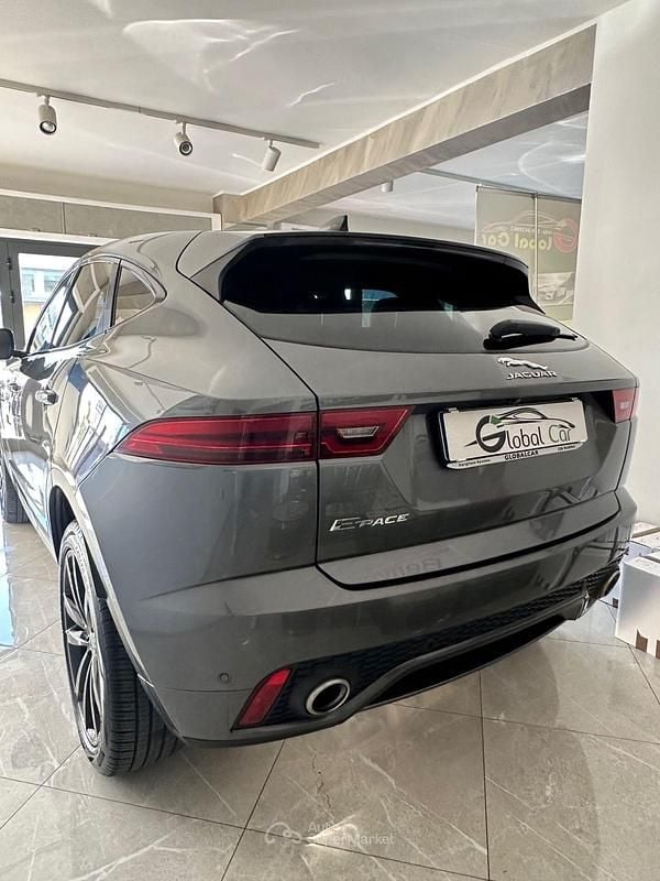 Usata Jaguar E-Pace R-Dynamic 150 CV (110 kW) 2019 Gray SUV